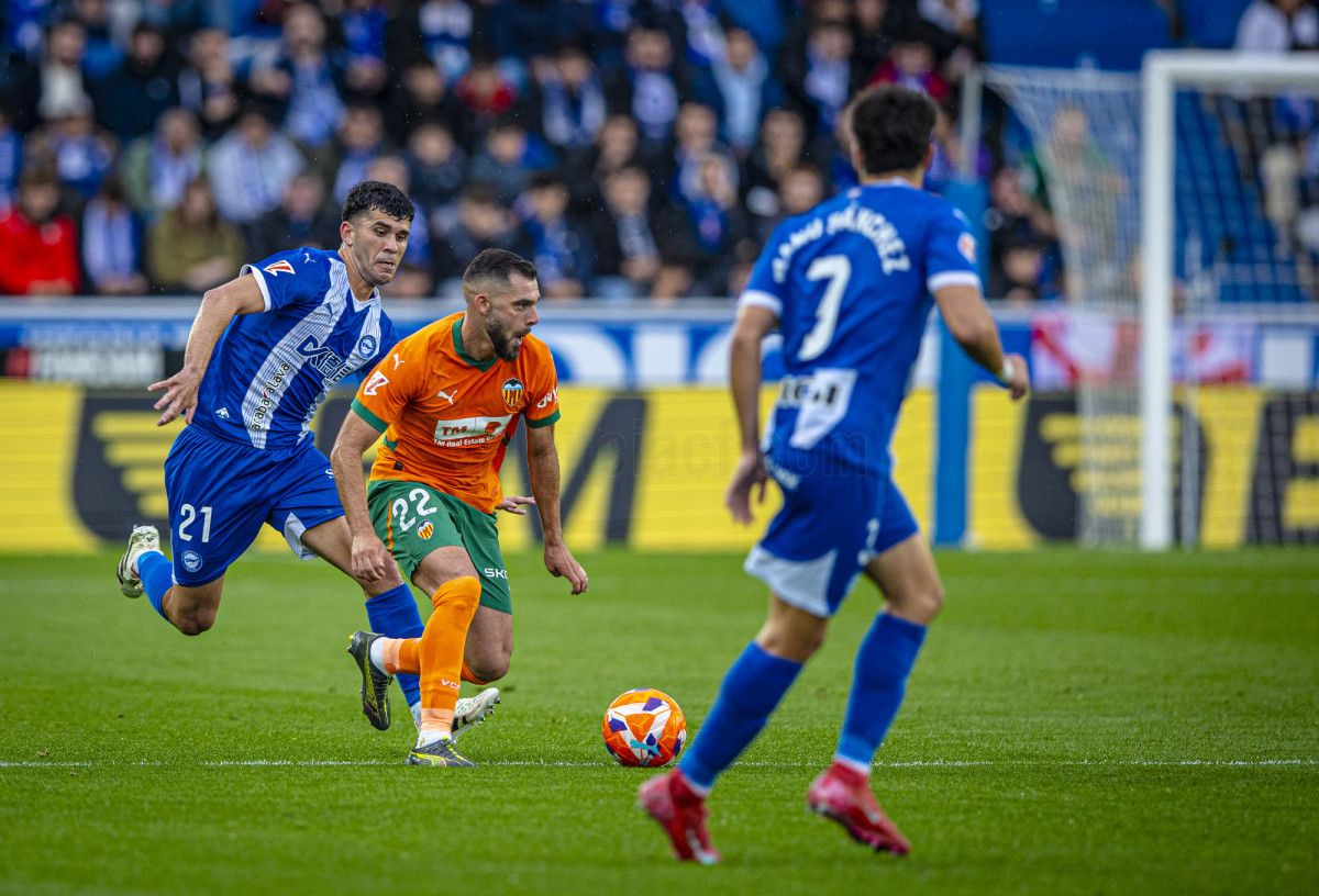 Alaves vs valencia Momen Kunci